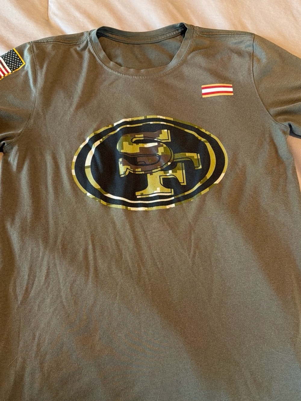 Nike San Francisco 49ers Salute to Service shirt